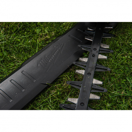 Аккумуляторная кусторез M18 FHET60G2-0